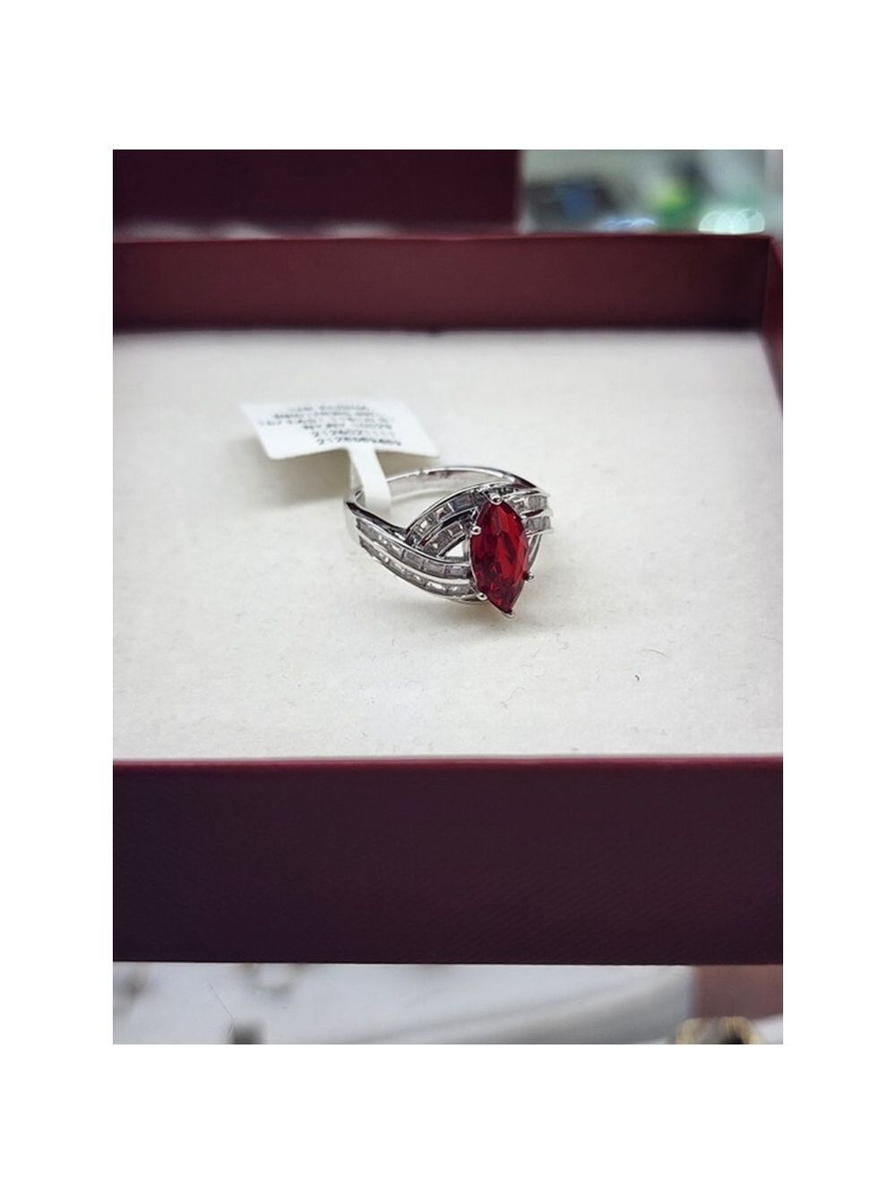 Genuine Sterling Silver 925 Ring with Oval Gemstone – New with Tags